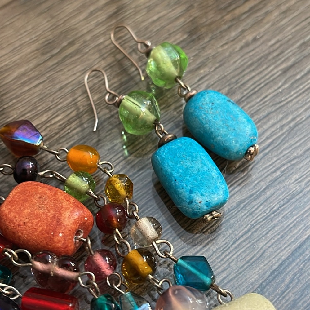 Multi Colored Glass and Dyed Stone Beaded Necklace and Earring Set - Picture 6 of 15
